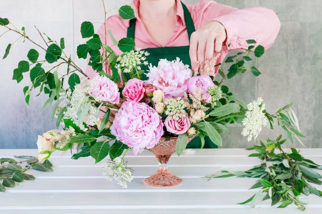 Claves para hacer un arreglos de mesa primaverales