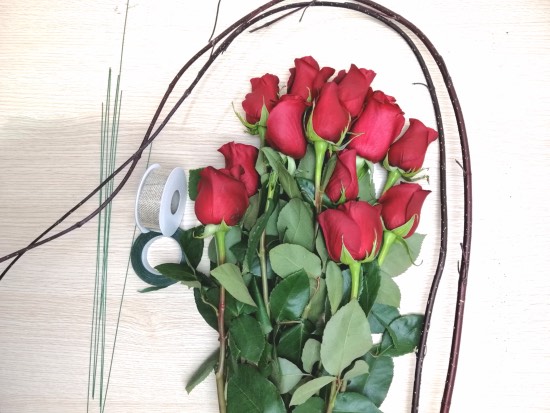 Materiales para manualidades fáciles para San Valentín