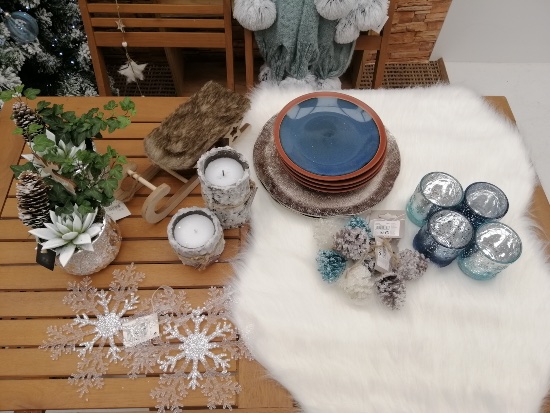 Idea para decorar la mesa de Navidad con un toque polar