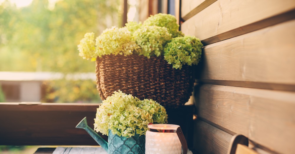 5 ideas originales para decorar el porche de tu casa