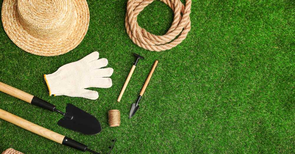 Cómo limpiar el césped artificial del jardín